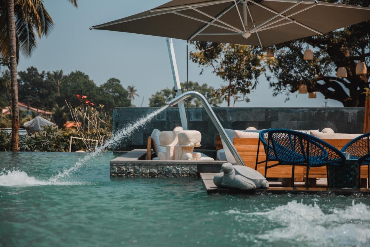 Baale Resort Goa Arpora Exteriör bild
