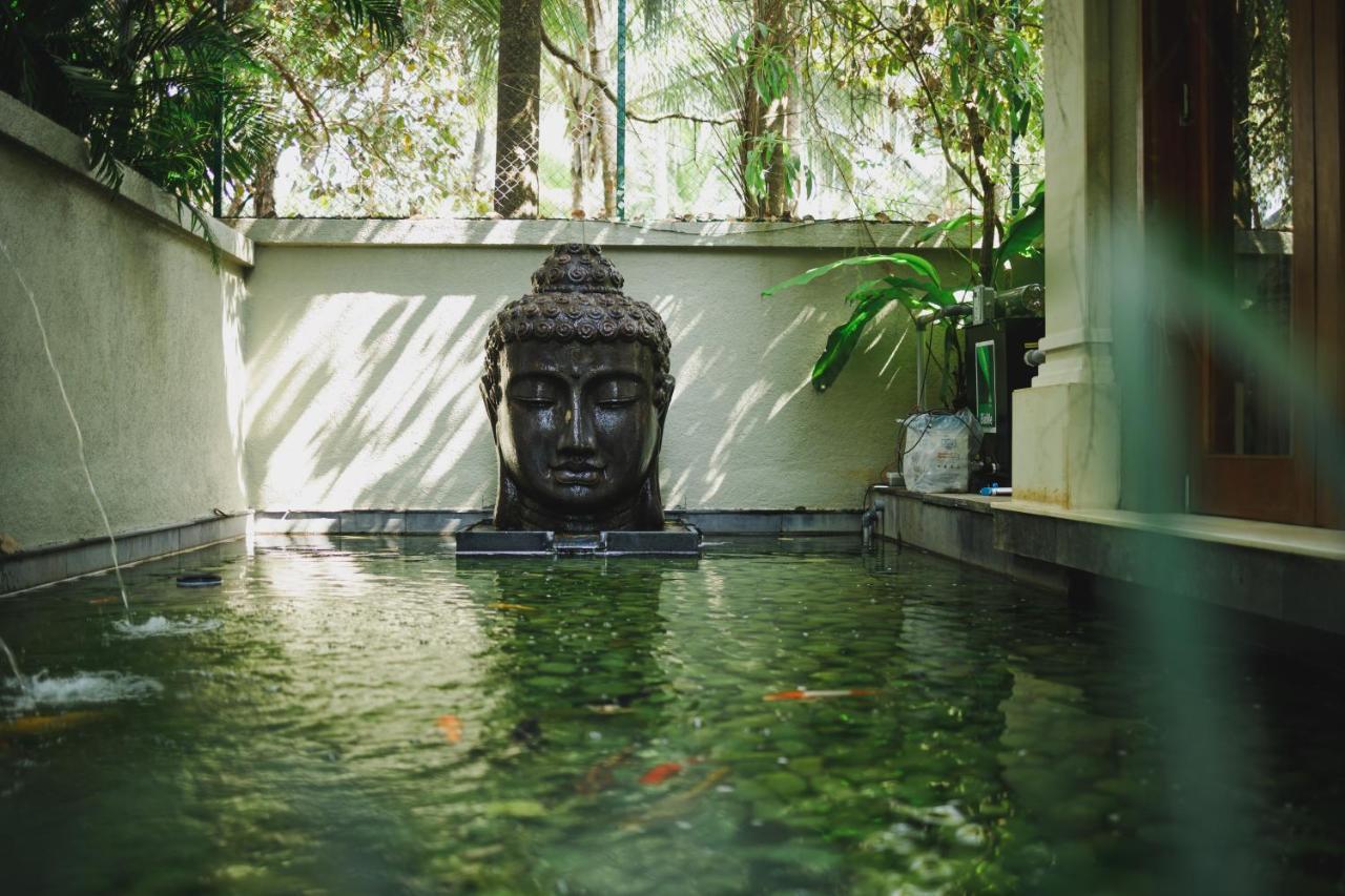 Baale Resort Goa Arpora Exteriör bild